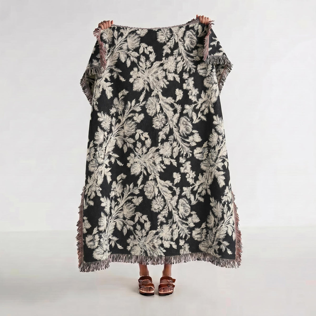 Botanical Lace Woven Throw Blanket - Haven Walls